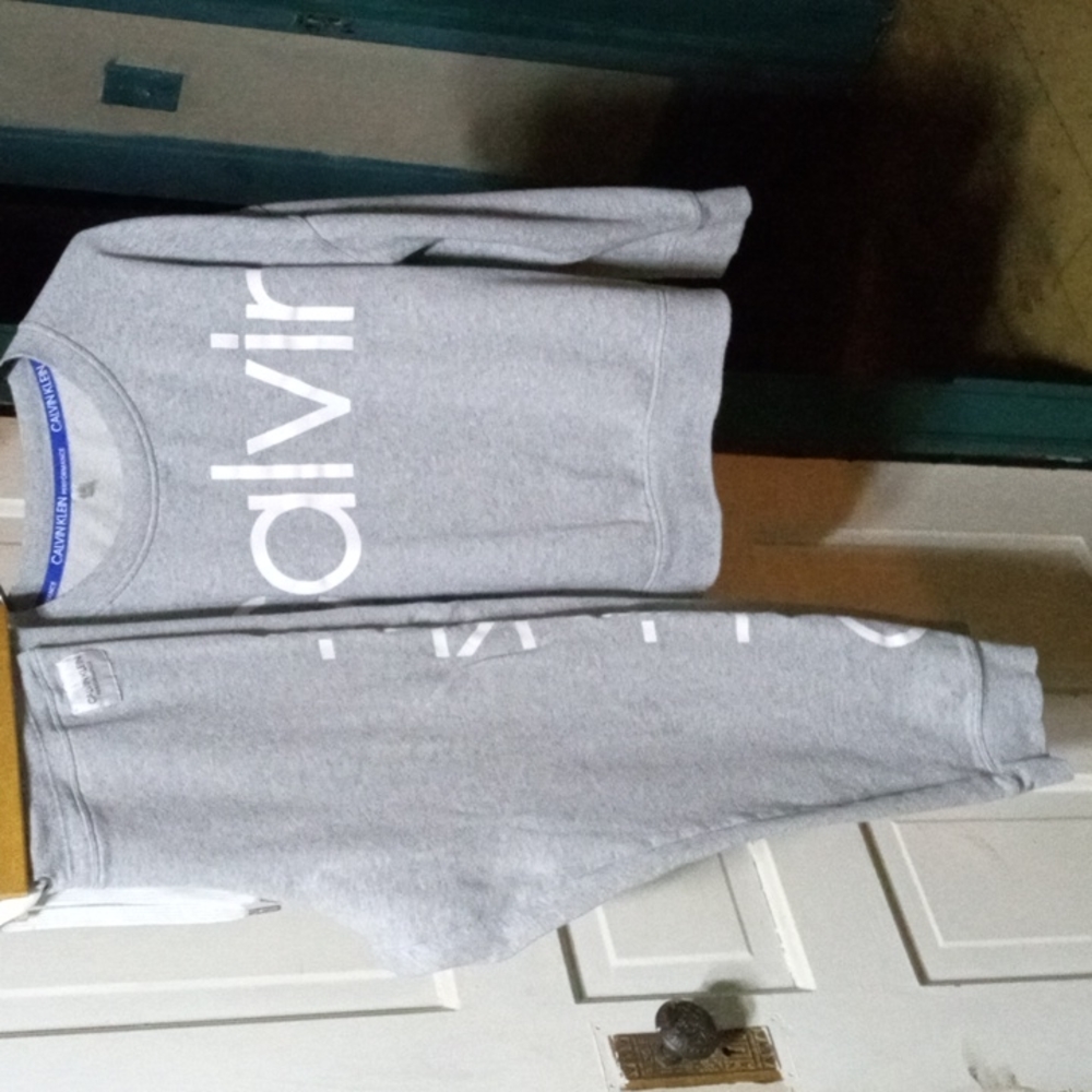 - Calvin Klein Tracksuit sweat suit 2pc designer women's XL performance we…